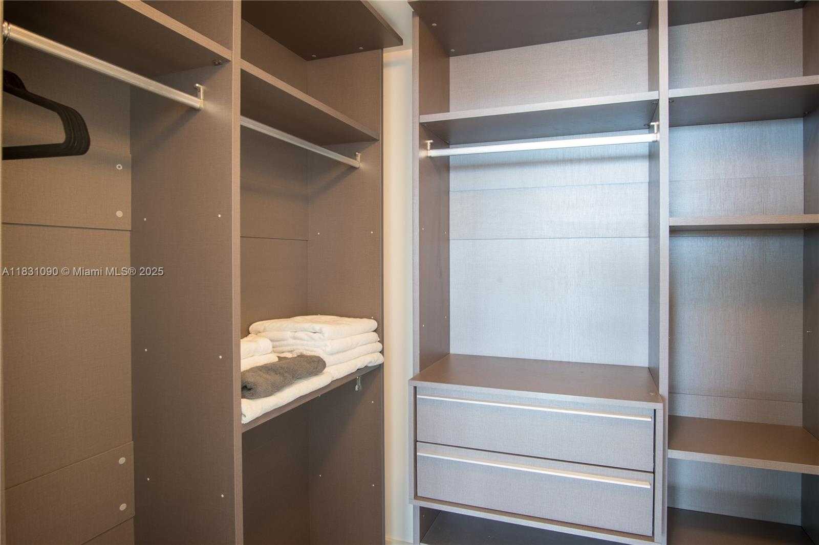 Small Image of 460 NORTH EAST 28TH ST #805, Miami Number 15