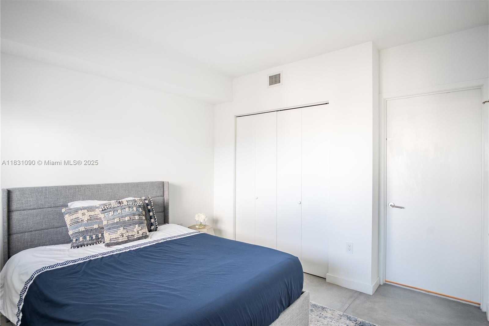 Small Image of 460 NORTH EAST 28TH ST #805, Miami Number 17