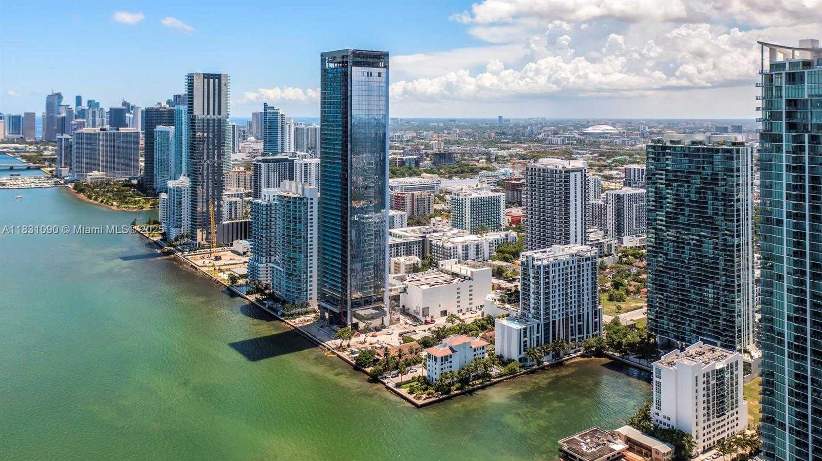 Small Image of 460 NORTH EAST 28TH ST #805, Miami Number 24