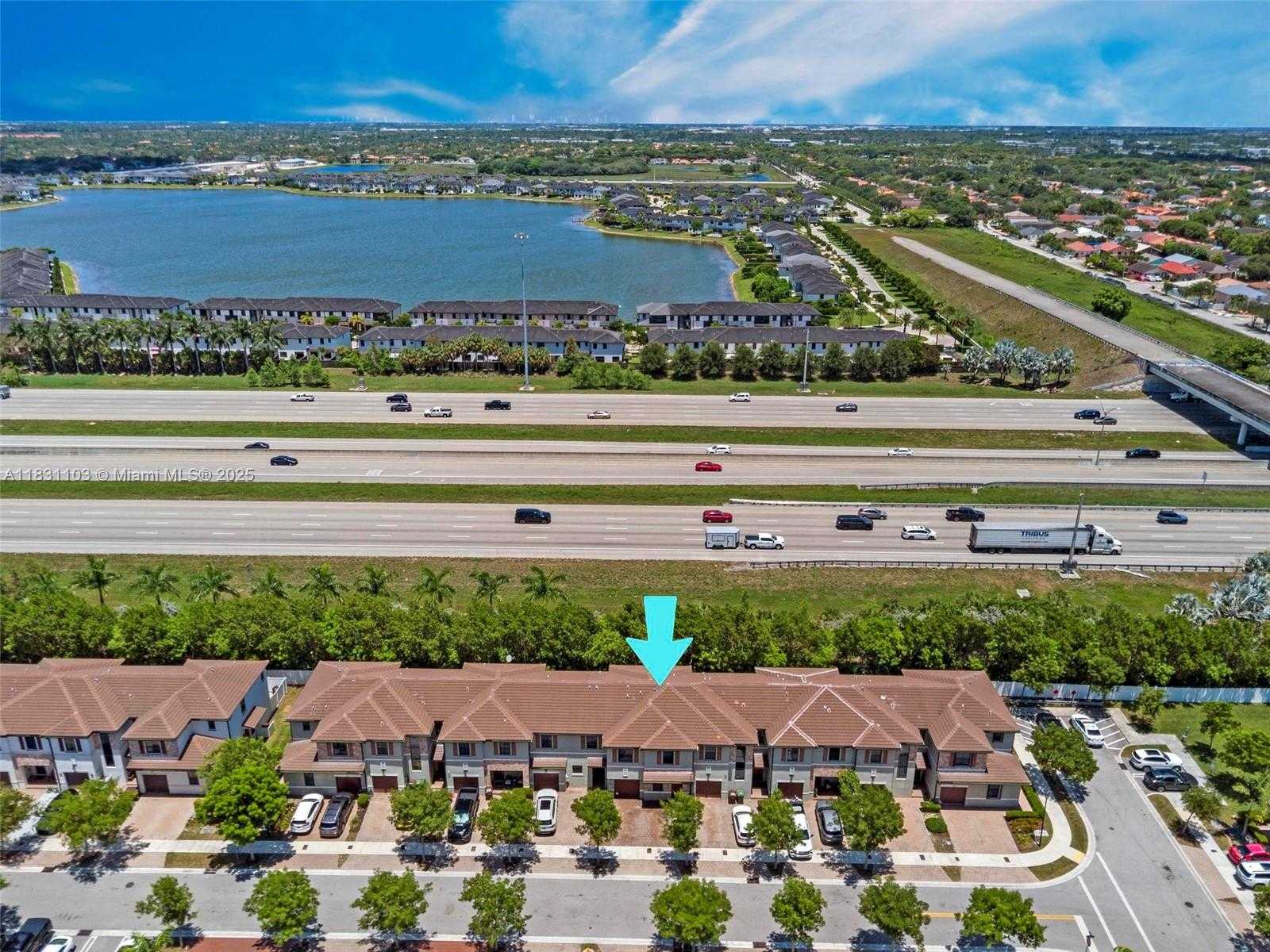 Small Image of 10021 WEST 32ND LN, Hialeah Number 51