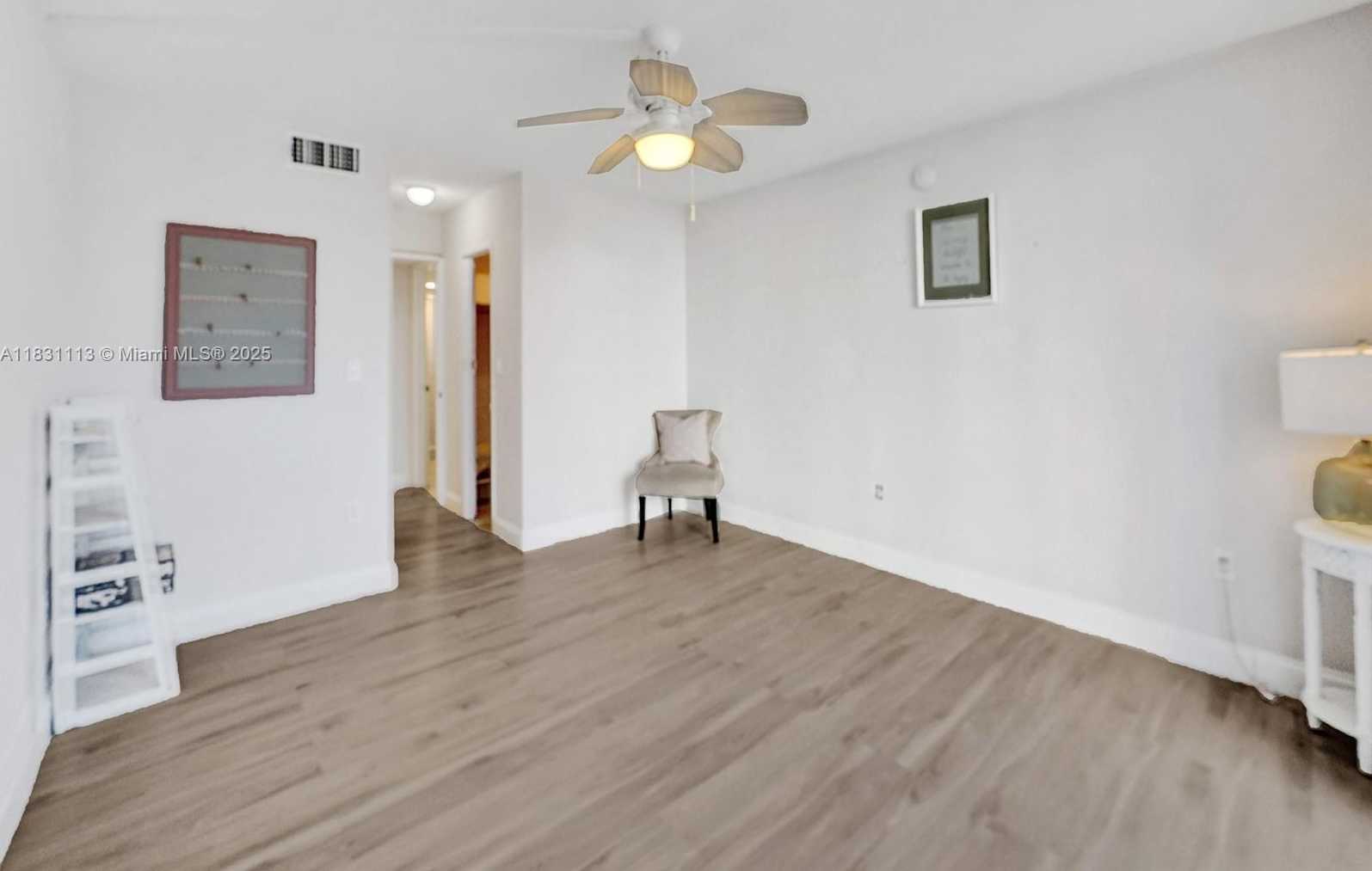 Small Image of 1351 NORTH EAST MIAMI GARDENS DR #203E, Miami Number 19