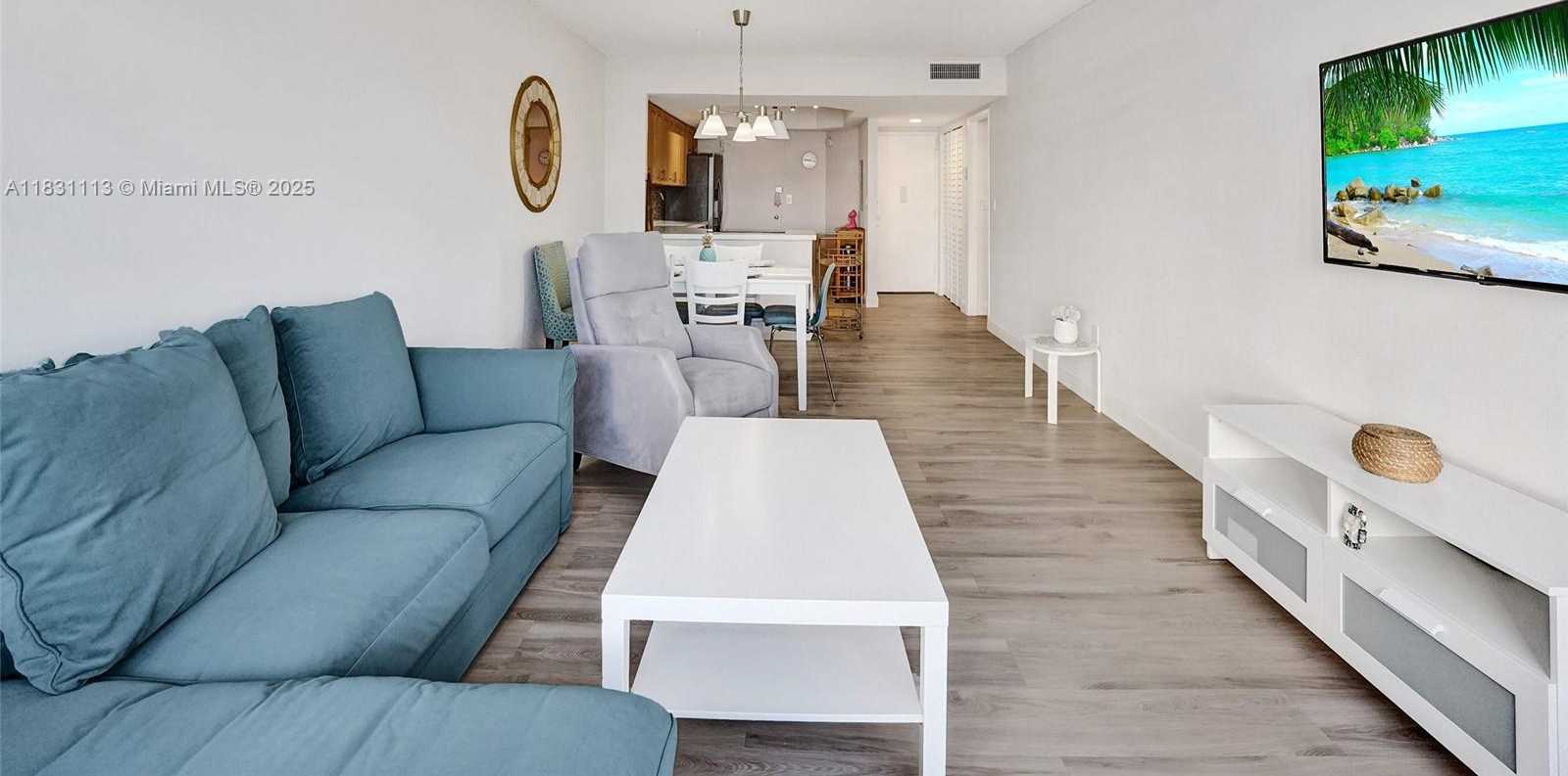Small Image of 1351 NORTH EAST MIAMI GARDENS DR #203E, Miami Number 8