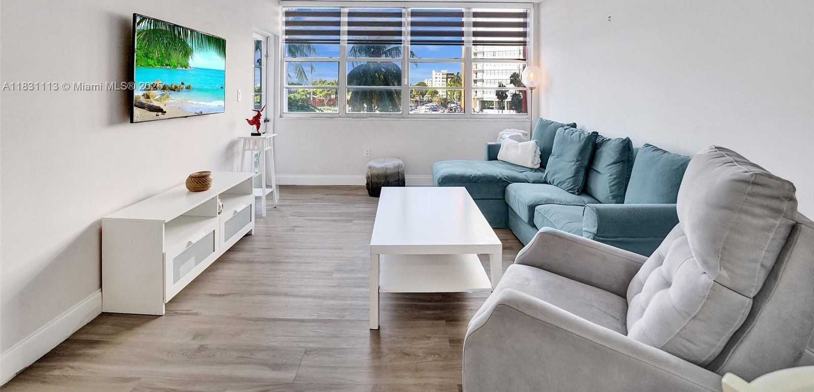 Small Image of 1351 NORTH EAST MIAMI GARDENS DR #203E, Miami Number 9
