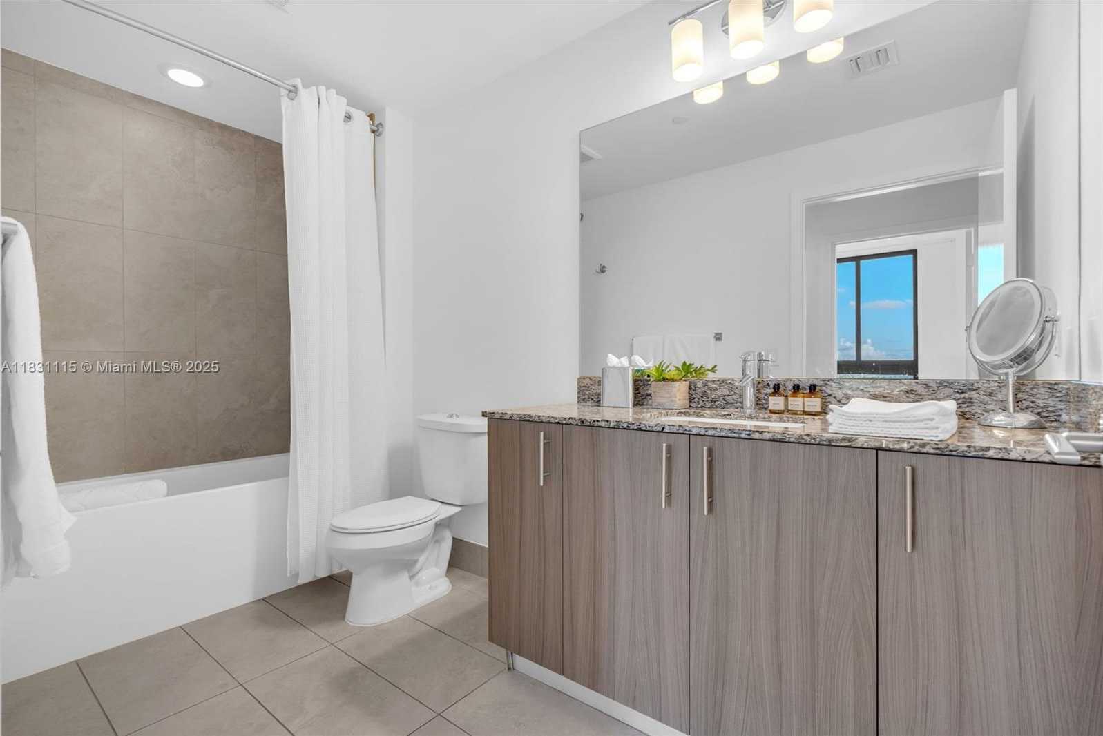 Small Image of 5350 NORTH WEST 84TH AVE #1513, Doral Number 14