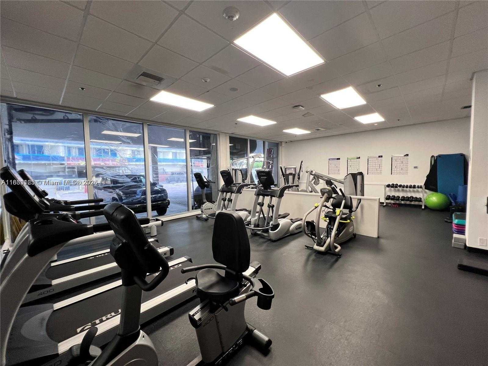 Small Image of 9511 COLLINS AVE #1502, Surfside Number 22