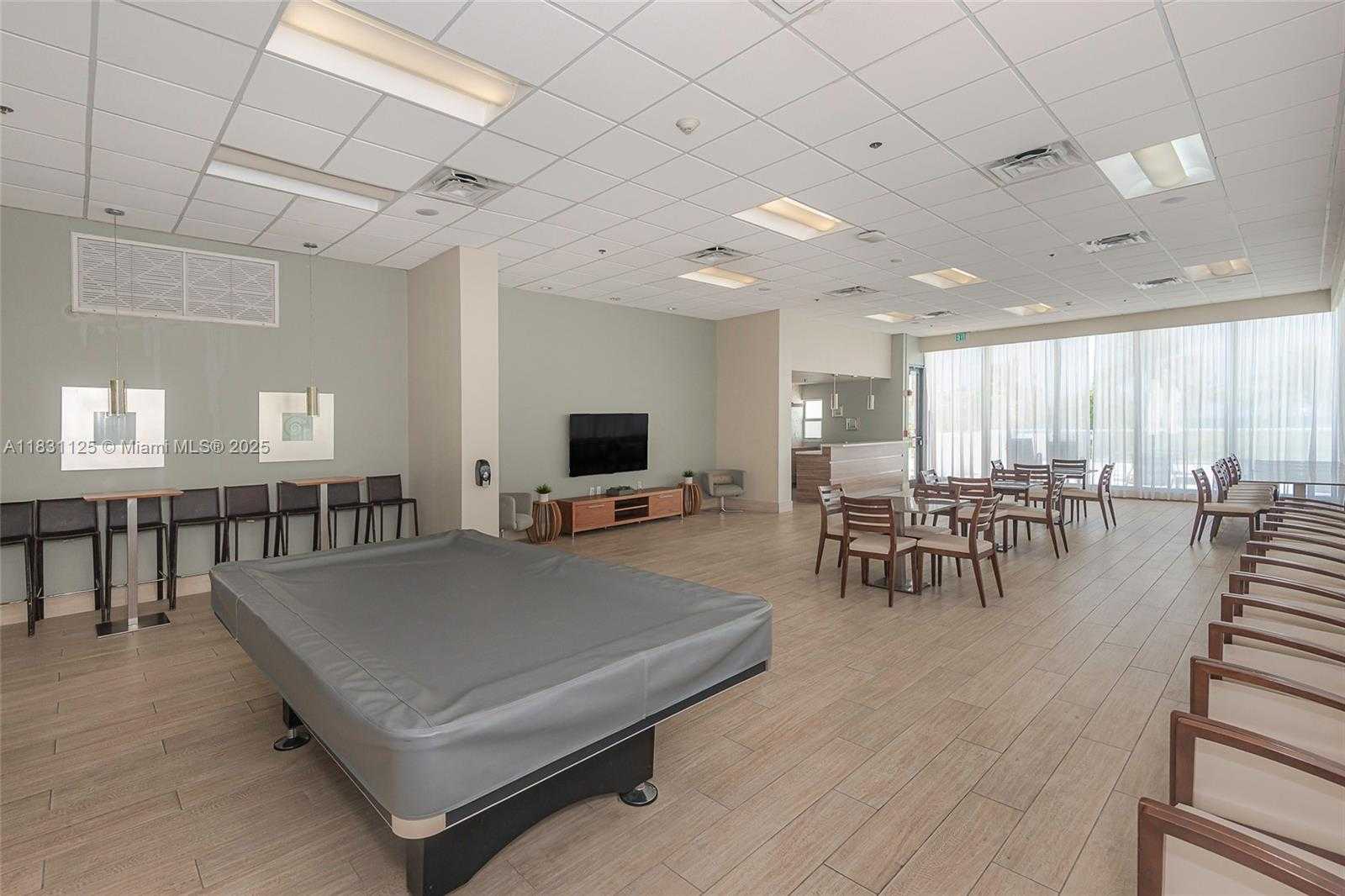 Small Image of 9511 COLLINS AVE #1502, Surfside Number 24