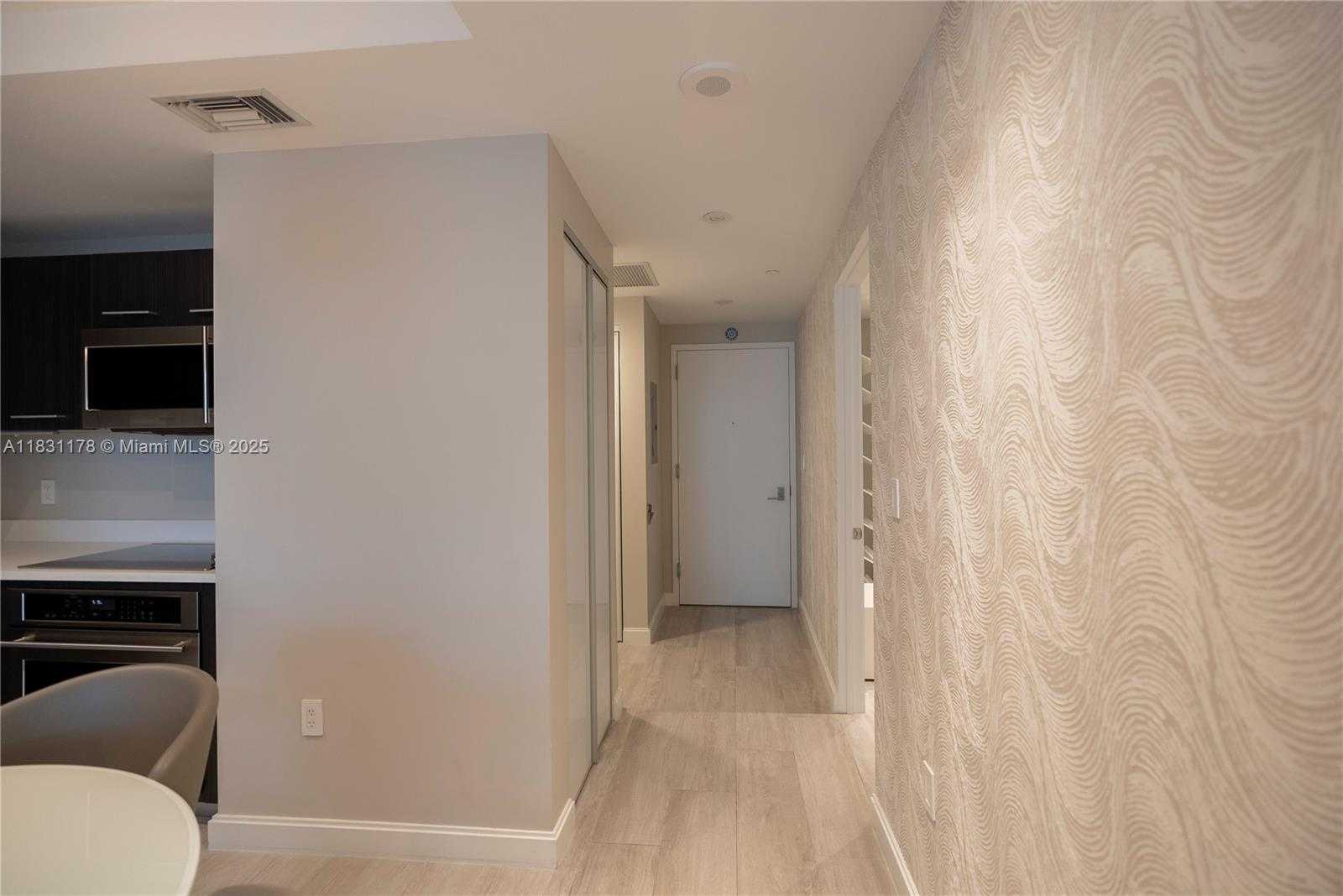 Small Image of 45 SOUTH WEST 9TH ST #1705, Miami Number 10