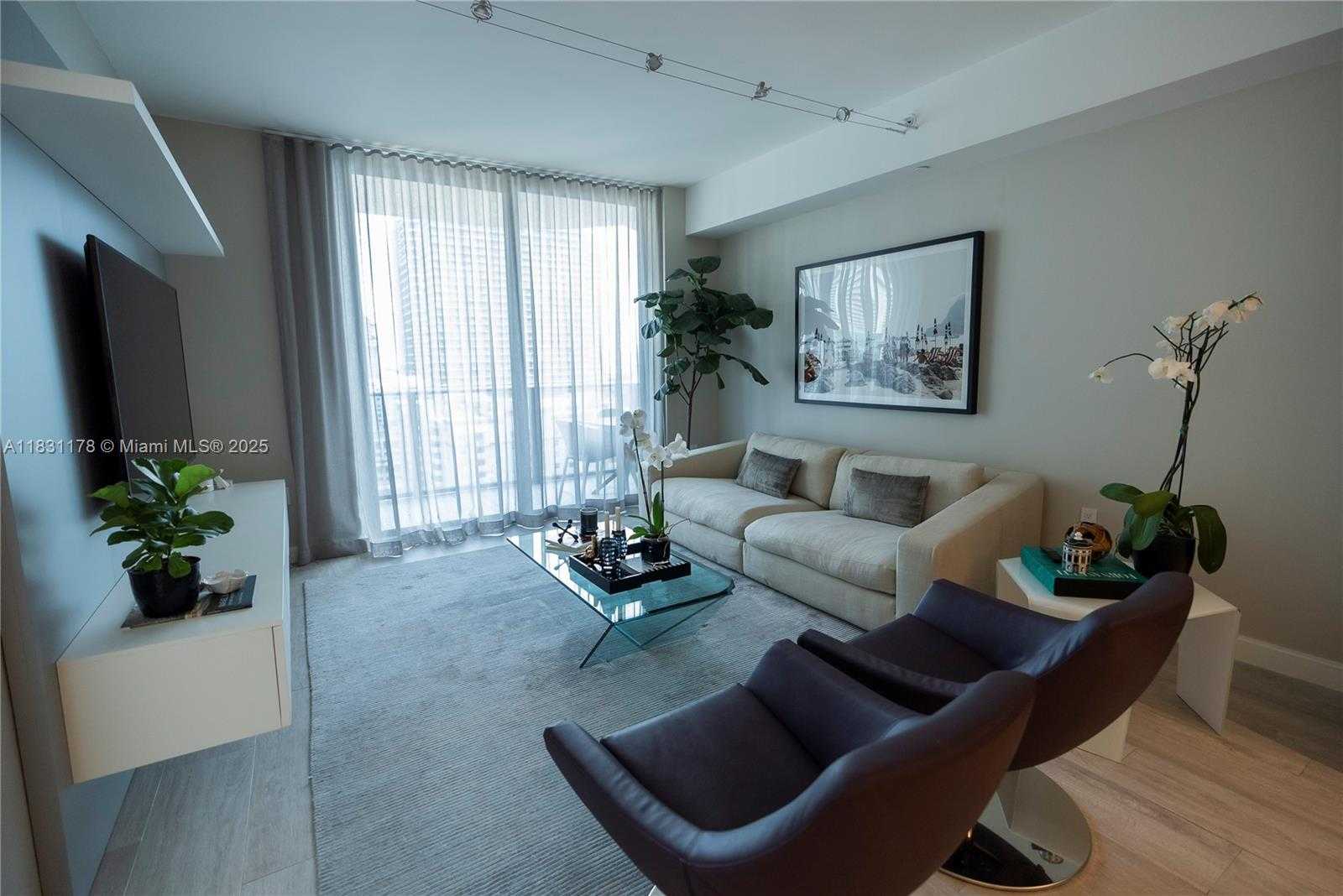 Small Image of 45 SOUTH WEST 9TH ST #1705, Miami Number 2