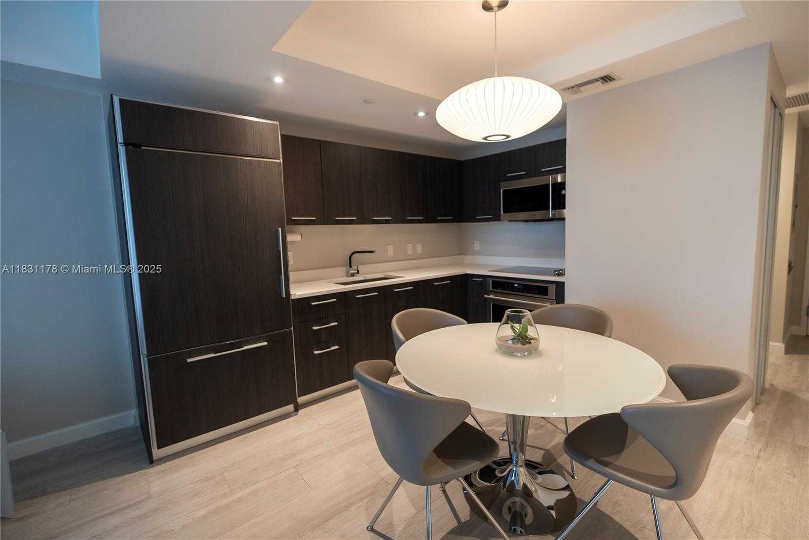 Small Image of 45 SOUTH WEST 9TH ST #1705, Miami Number 7