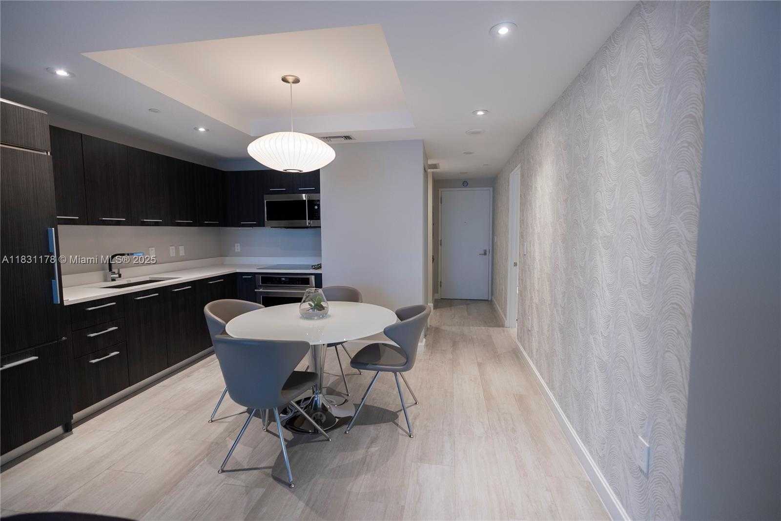 Small Image of 45 SOUTH WEST 9TH ST #1705, Miami Number 9
