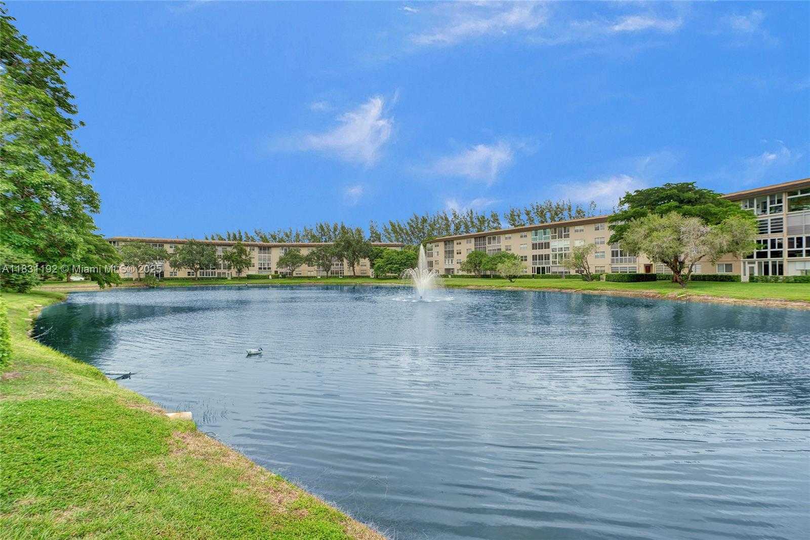 Small Image of 1805 ELEUTHERA PT #J1, Coconut Creek Number 31