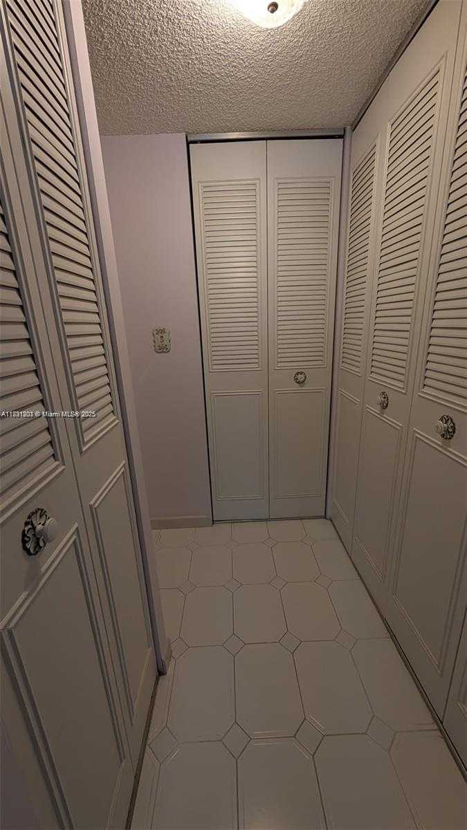 Small Image of 251 174TH ST #911, Sunny Isles Beach Number 14