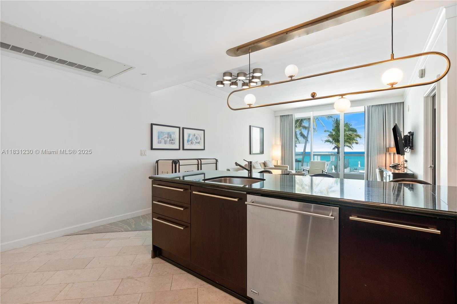 Small Image of 4391 COLLINS AVE #623, Miami Beach Number 10