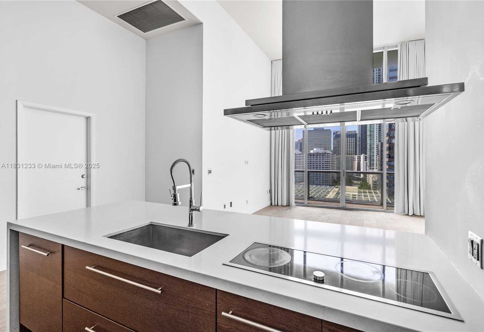Small Image of 495 SOUTH EAST BRICKELL AVE #1511, Miami Number 19