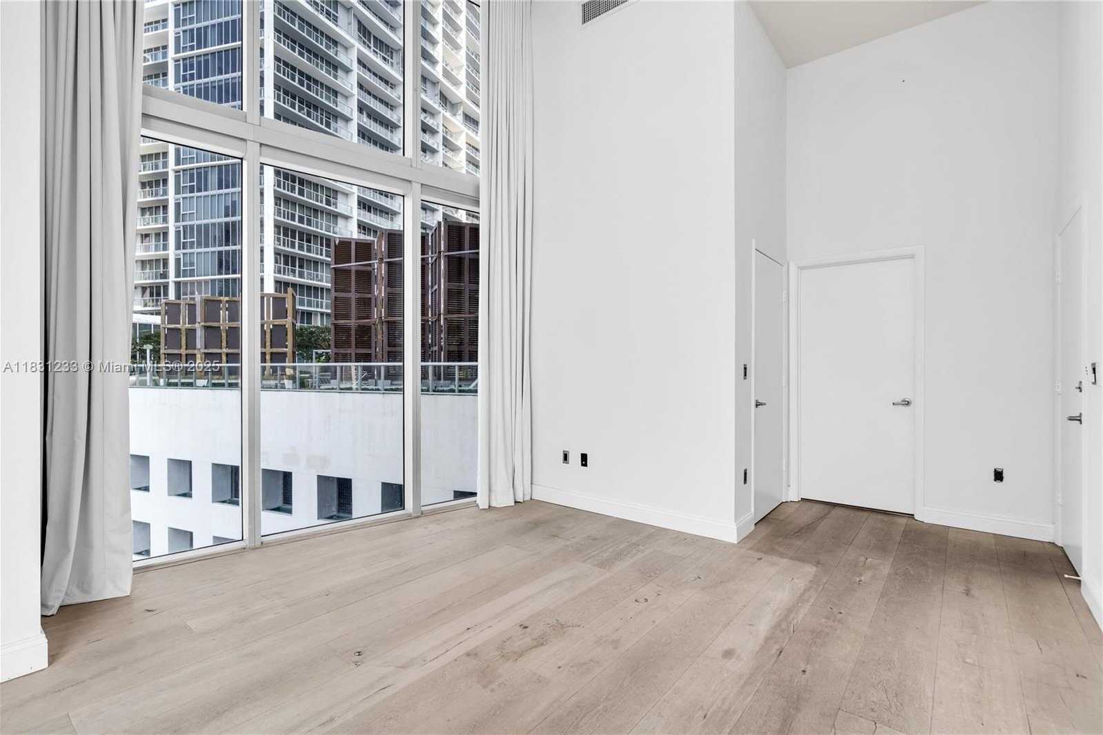 Small Image of 495 SOUTH EAST BRICKELL AVE #1511, Miami Number 21