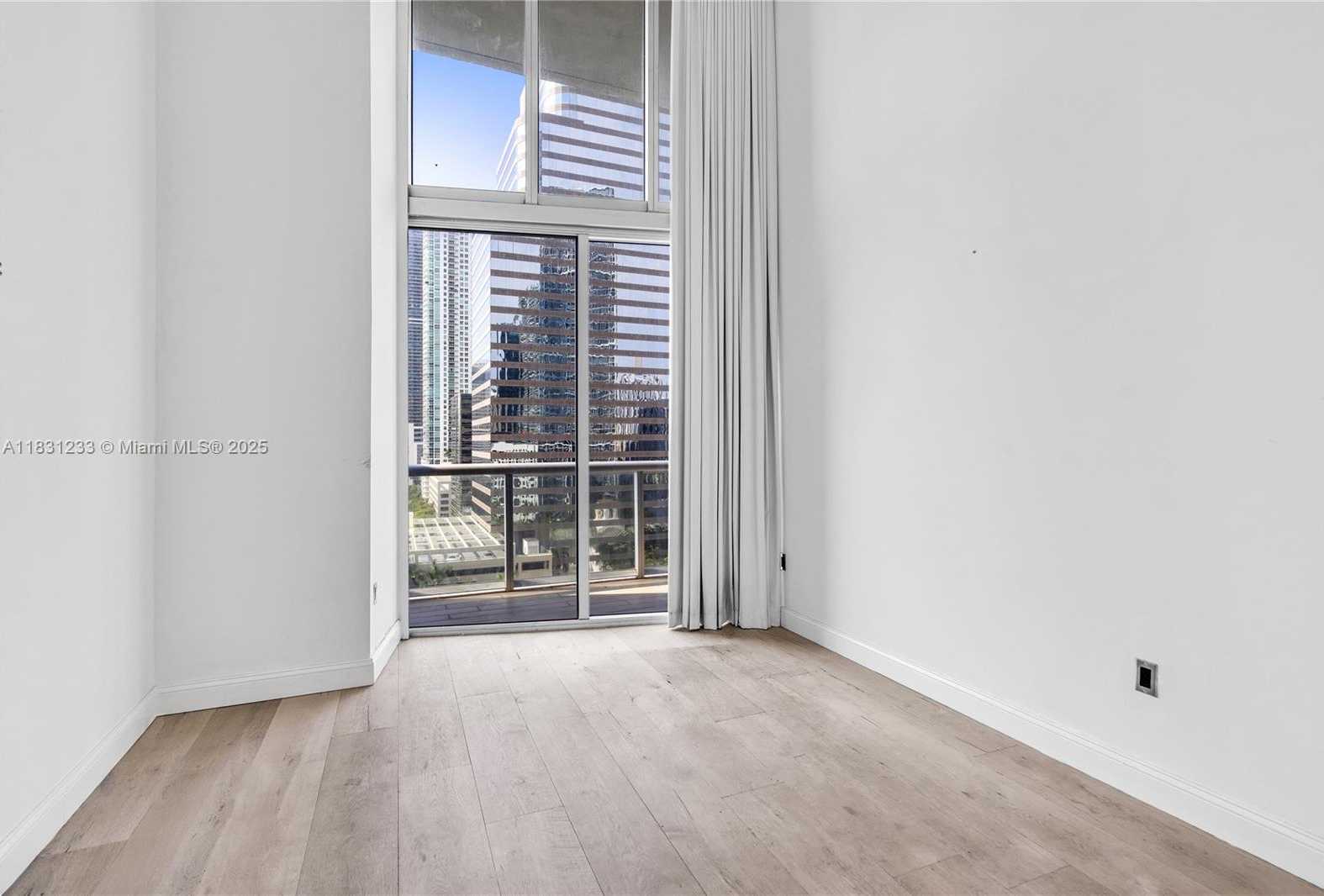 Small Image of 495 SOUTH EAST BRICKELL AVE #1511, Miami Number 25