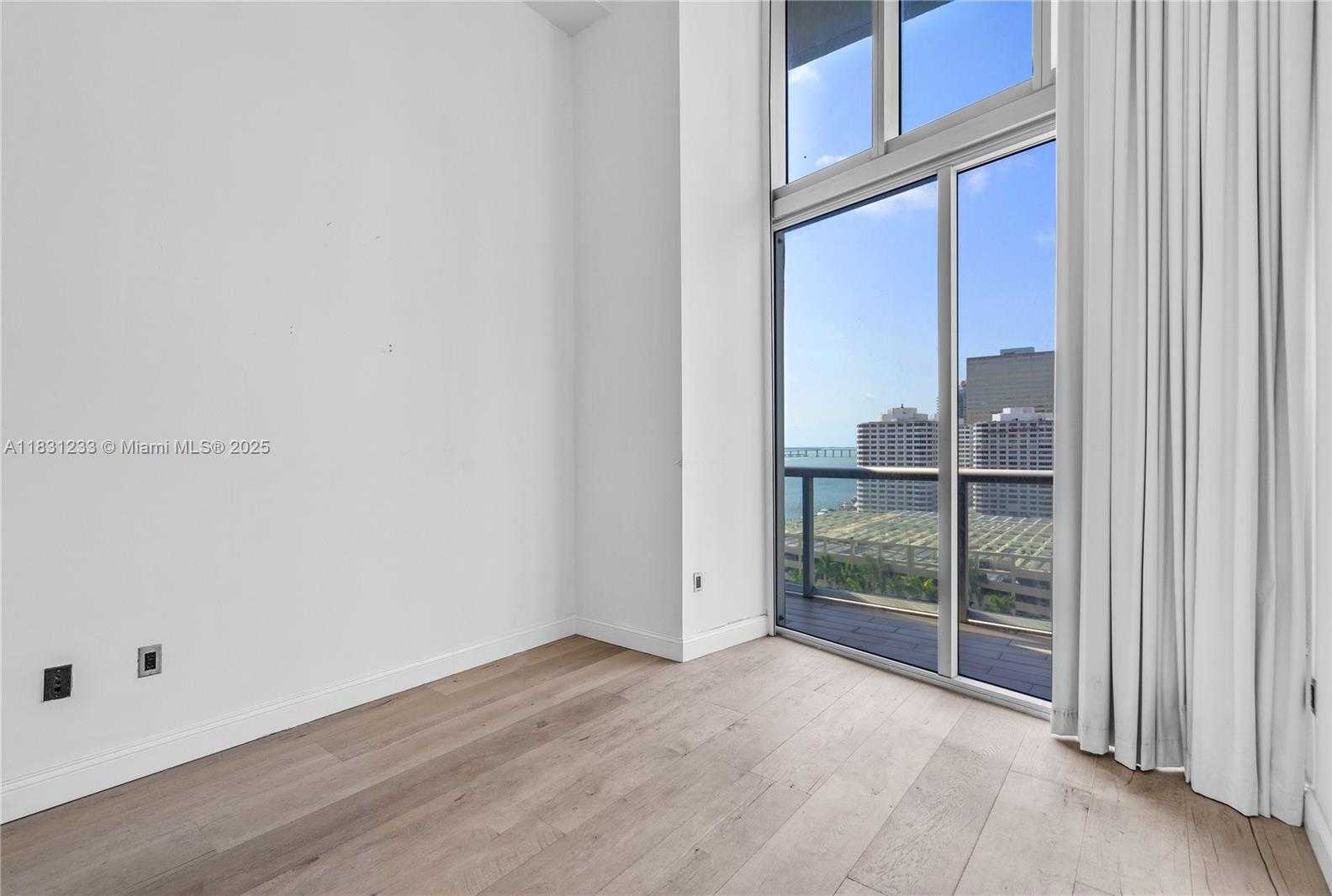 Small Image of 495 SOUTH EAST BRICKELL AVE #1511, Miami Number 26