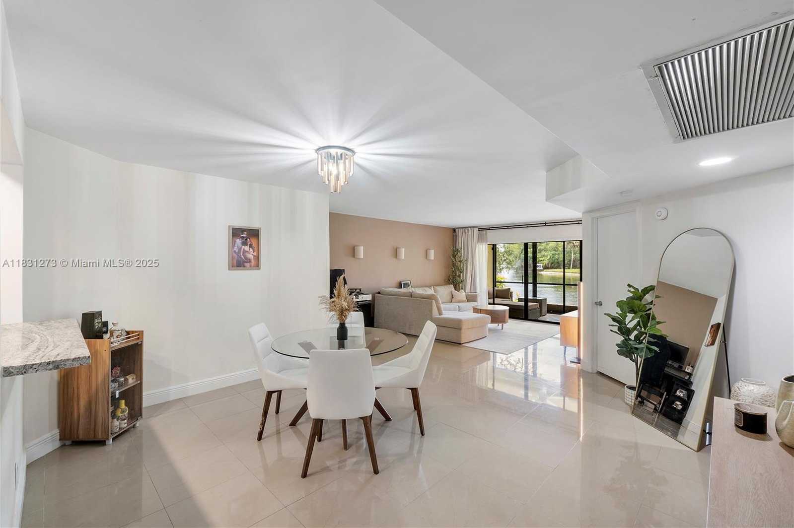 Small Image of 1706 HAMMOCK BLVD #110, Coconut Creek Number 10