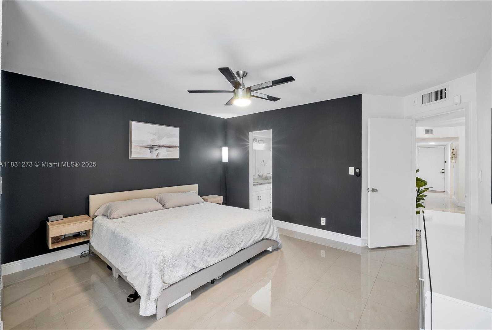 Small Image of 1706 HAMMOCK BLVD #110, Coconut Creek Number 14