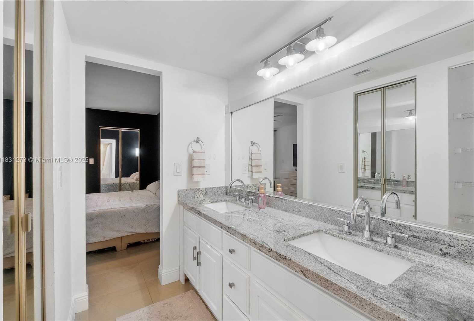 Small Image of 1706 HAMMOCK BLVD #110, Coconut Creek Number 18