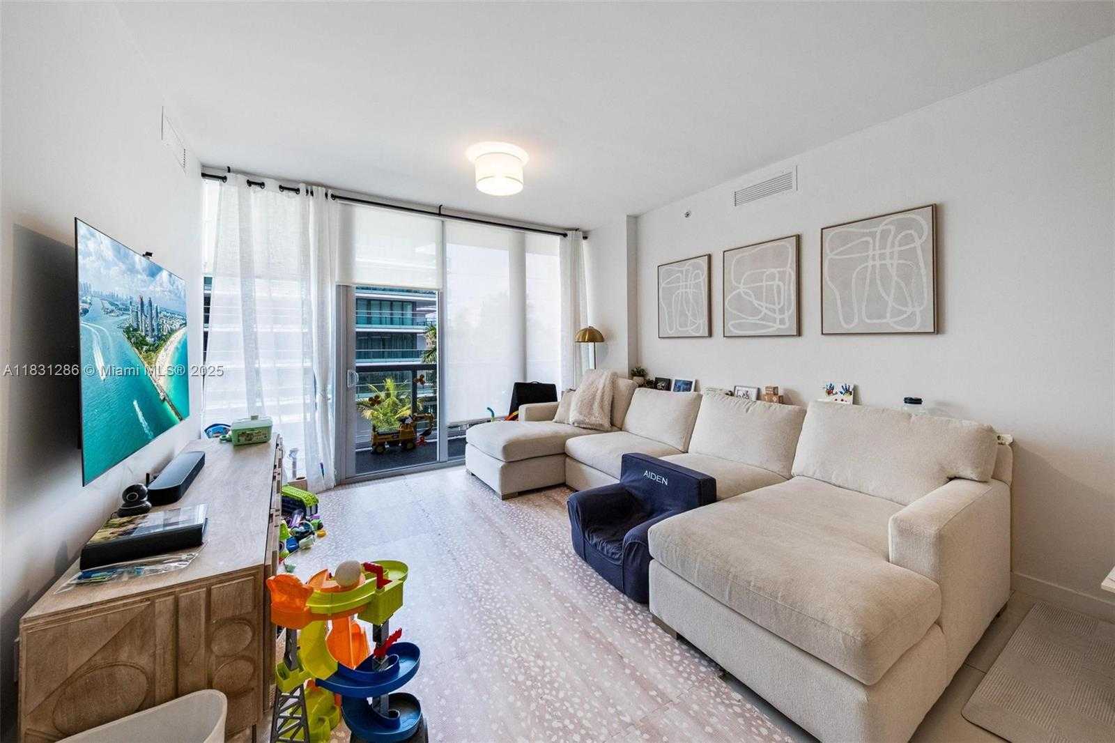 Small Image of 9940 WEST BAY HARBOR DR #4B-S, Bay Harbor Islands Number 10