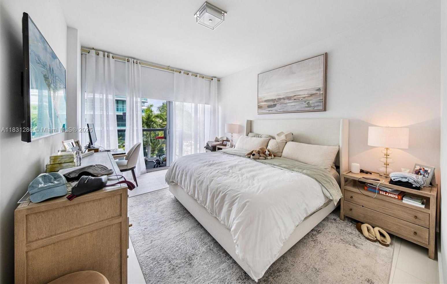 Small Image of 9940 WEST BAY HARBOR DR #4B-S, Bay Harbor Islands Number 4