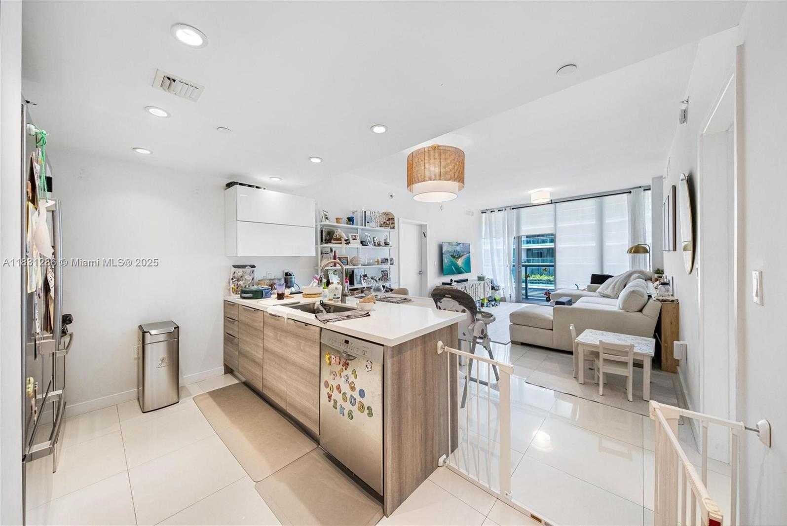 Small Image of 9940 WEST BAY HARBOR DR #4B-S, Bay Harbor Islands Number 8