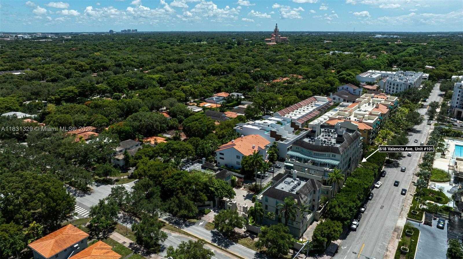 Small Image of 618 VALENCIA AVE #101, Coral Gables Number 24