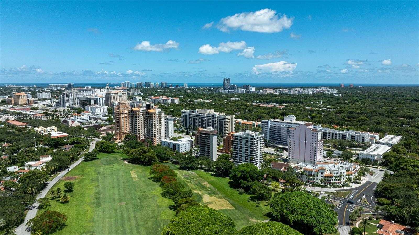 Small Image of 618 VALENCIA AVE #101, Coral Gables Number 25