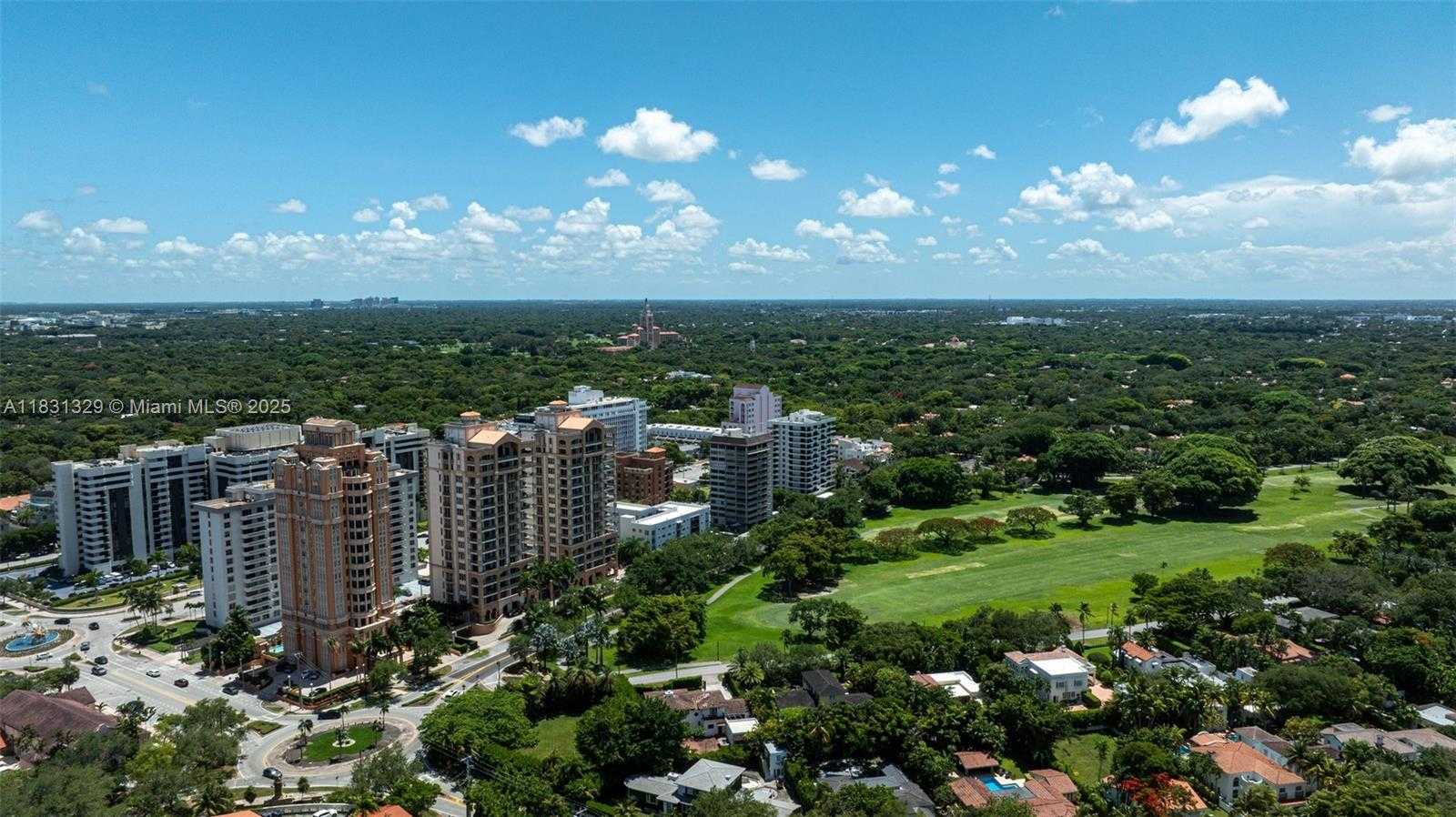 Small Image of 618 VALENCIA AVE #101, Coral Gables Number 26