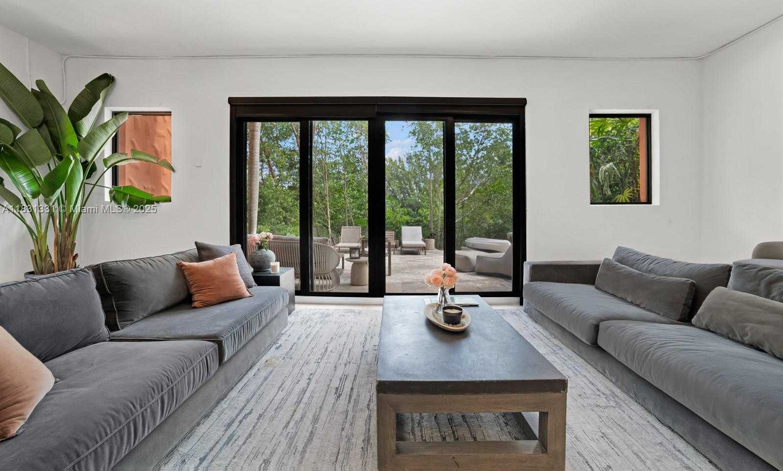 Small Image of 6226 PARADISE POINT DR, Palmetto Bay Number 19