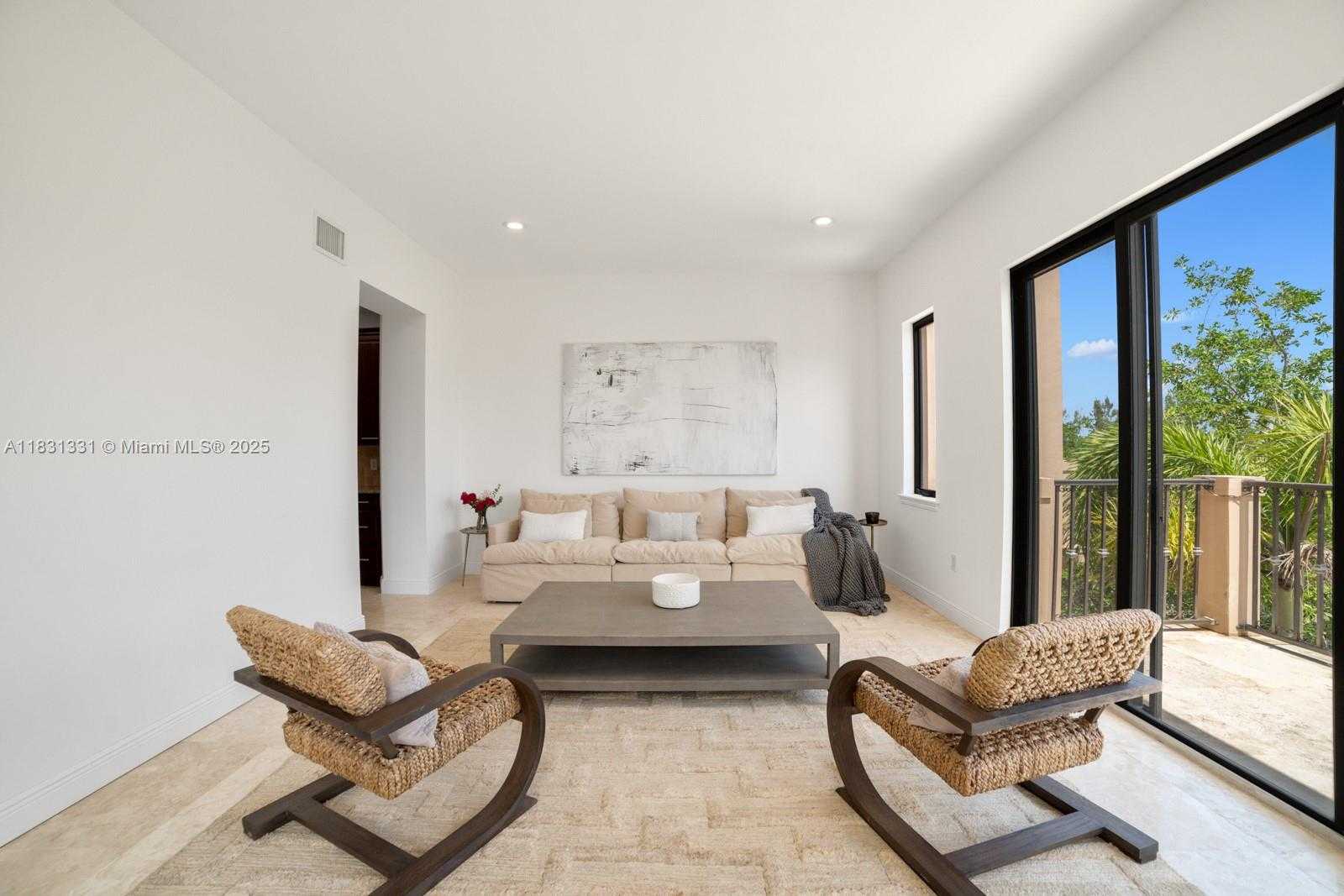 Small Image of 6226 PARADISE POINT DR, Palmetto Bay Number 50
