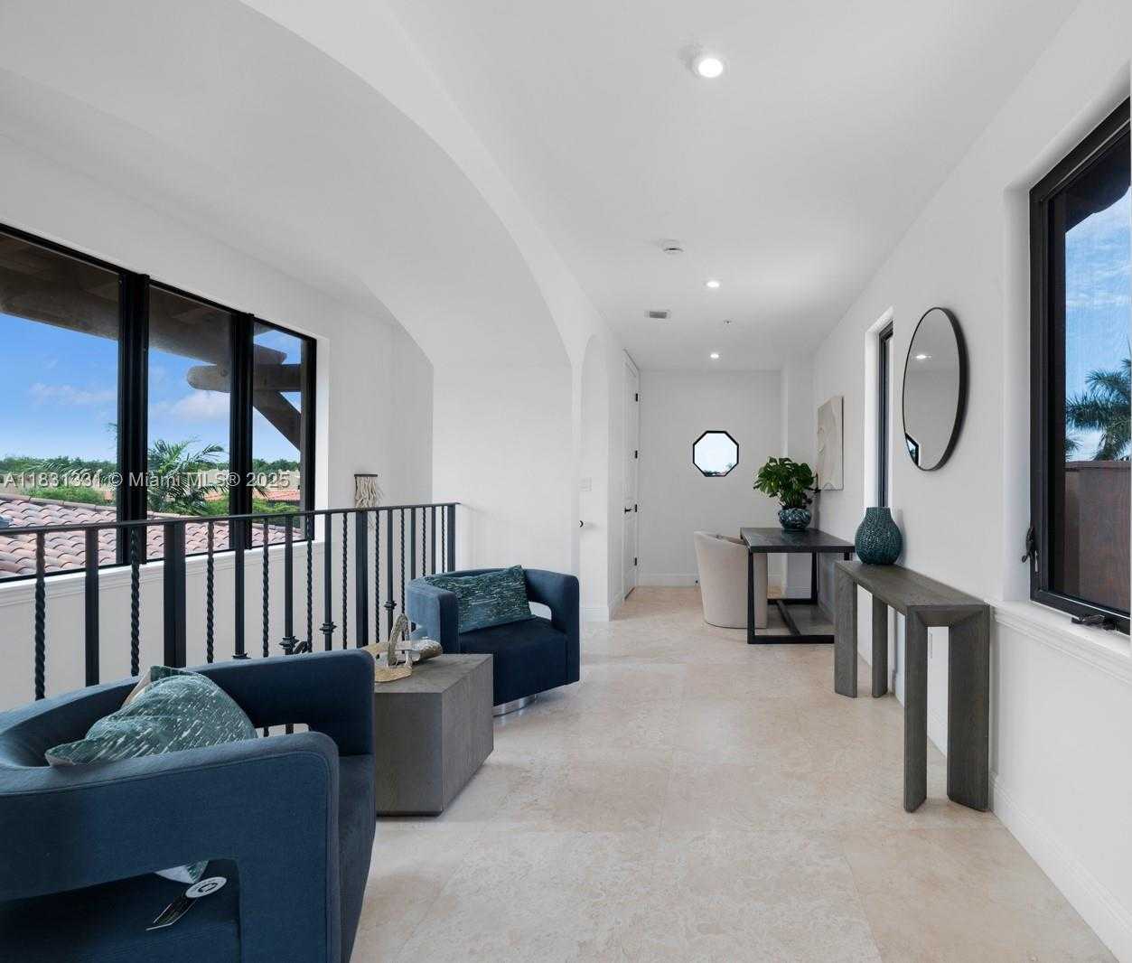 Small Image of 6226 PARADISE POINT DR, Palmetto Bay Number 61