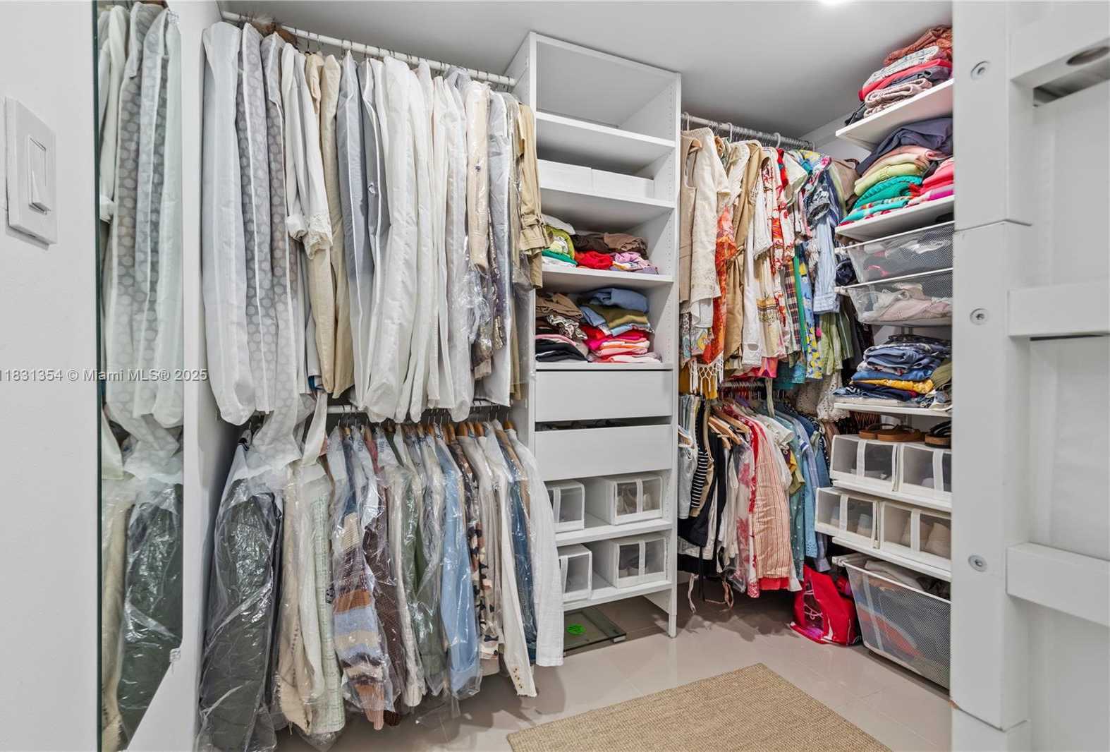 Small Image of 3301 NORTH COUNTRY CLUB DR #607, Aventura Number 17