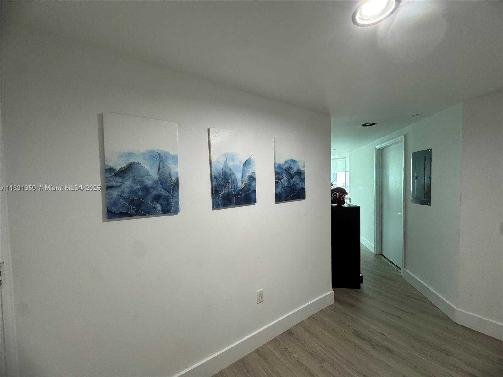 Small Image of 55 SOUTH EAST 6TH ST #1801, Miami Number 31