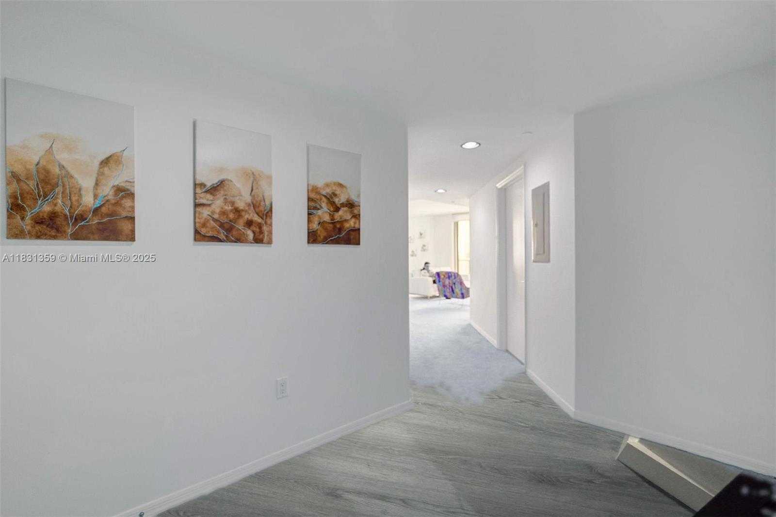 Small Image of 55 SOUTH EAST 6TH ST #1801, Miami Number 6