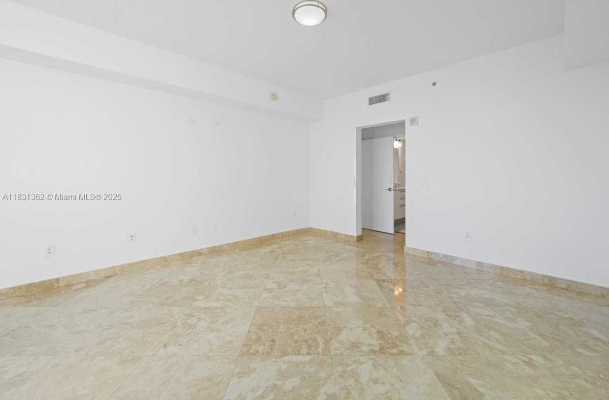 Small Image of 3330 NORTH EAST 190TH ST #1912, Aventura Number 14