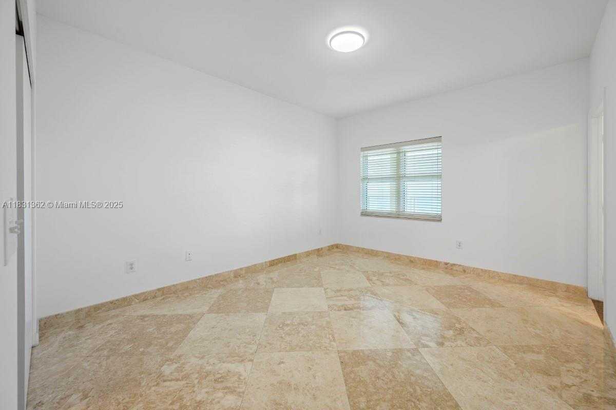 Small Image of 3330 NORTH EAST 190TH ST #1912, Aventura Number 17