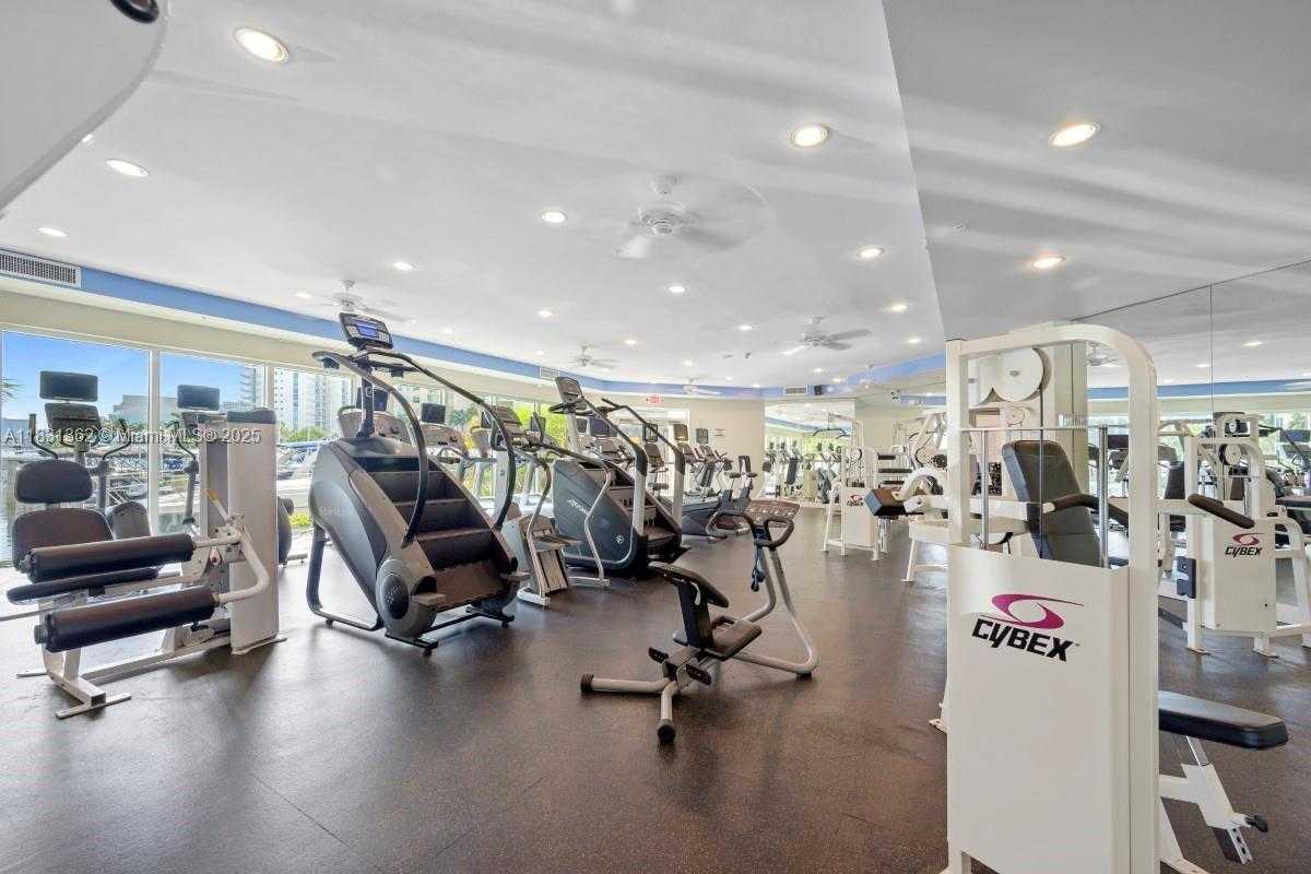 Small Image of 3330 NORTH EAST 190TH ST #1912, Aventura Number 24