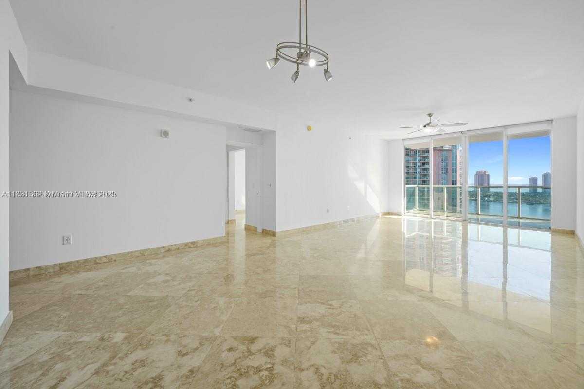 Small Image of 3330 NORTH EAST 190TH ST #1912, Aventura Number 4