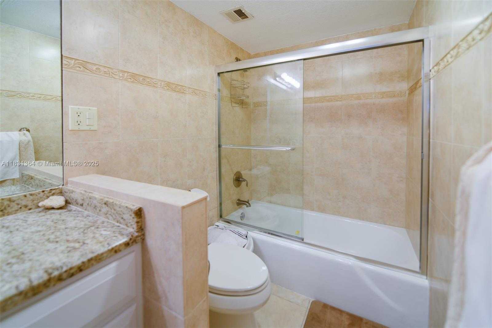 Small Image of 1950 SOUTH OCEAN DR #3P, Hallandale Beach Number 15