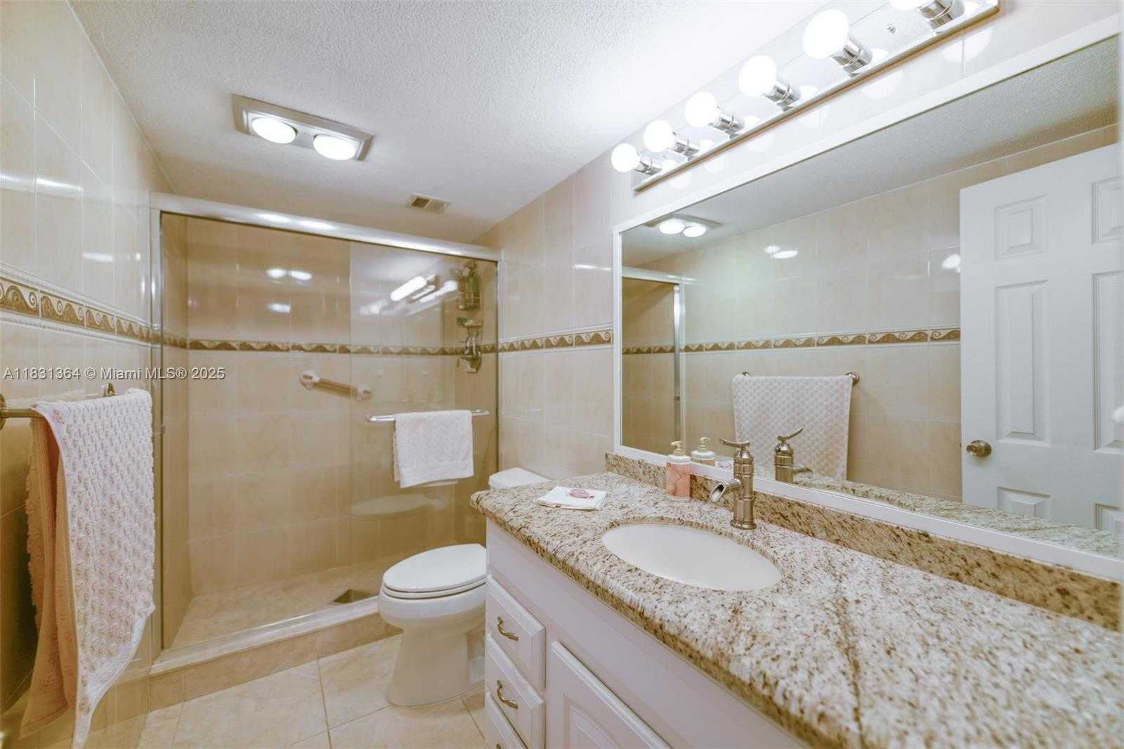 Small Image of 1950 SOUTH OCEAN DR #3P, Hallandale Beach Number 19