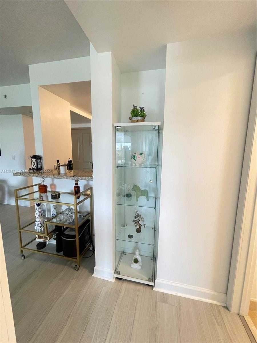 Small Image of 2650 SOUTH WEST 37TH AVE #603, Miami Number 20