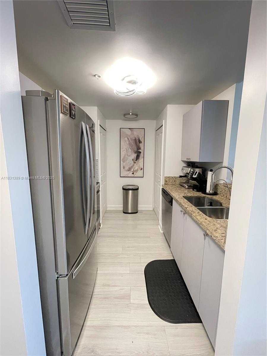 Small Image of 2650 SOUTH WEST 37TH AVE #603, Miami Number 7