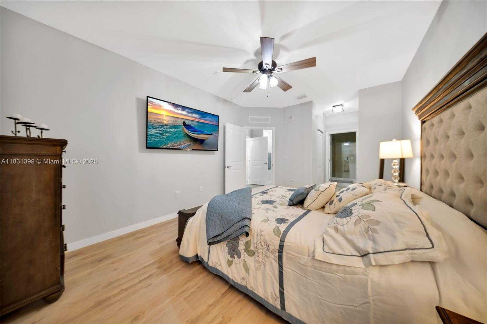 Small Image of 15600 SOUTH WEST 136TH ST #106, Miami Number 19