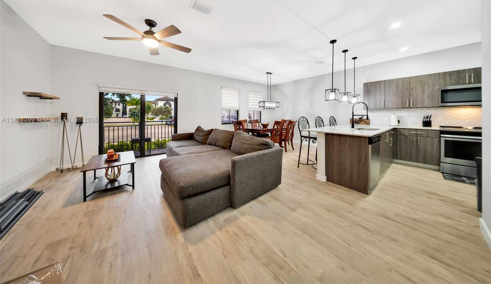 Small Image of 15600 SOUTH WEST 136TH ST #106, Miami Number 3