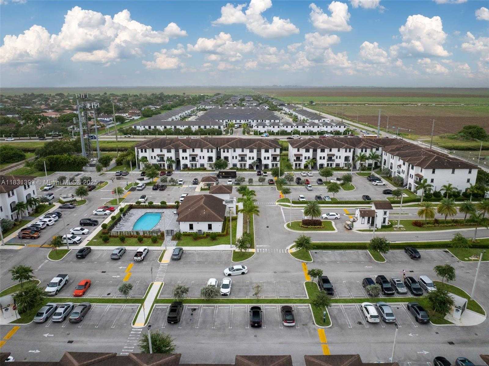 Small Image of 15600 SOUTH WEST 136TH ST #106, Miami Number 30