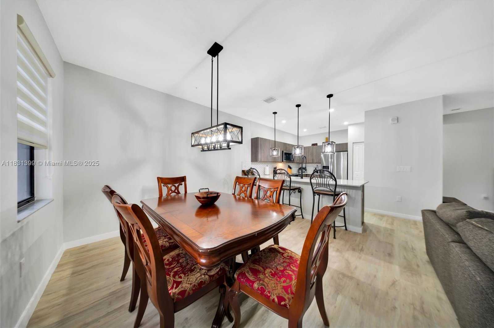 Small Image of 15600 SOUTH WEST 136TH ST #106, Miami Number 8