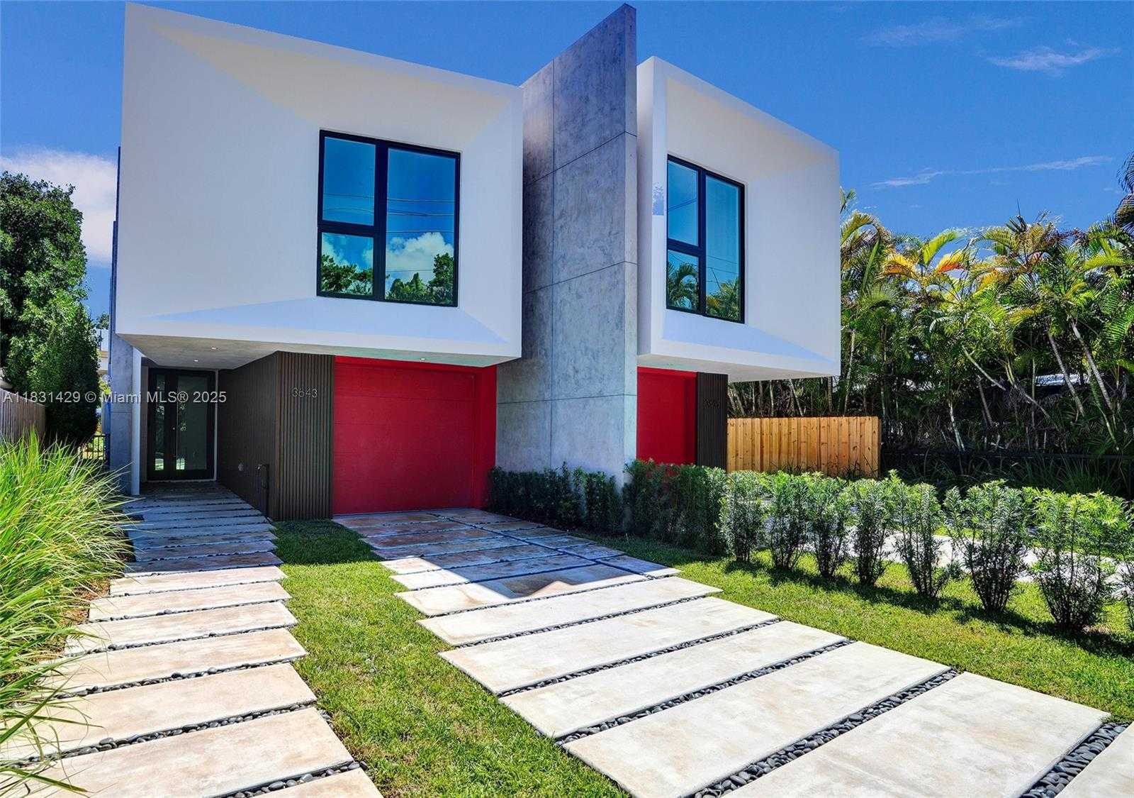 Small Image of 3645 SOUTH WEST 1ST AVE, Miami Number 2
