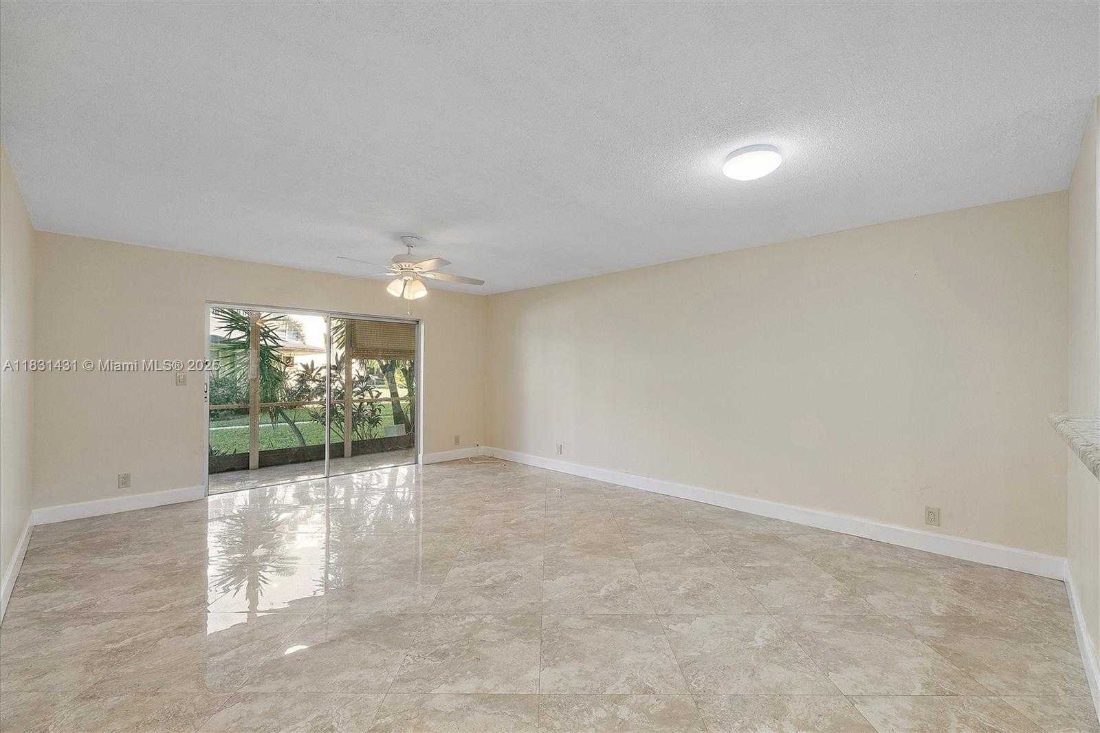 Small Image of 219 NORTH EAST 14TH AVE #101, Hallandale Beach Number 22